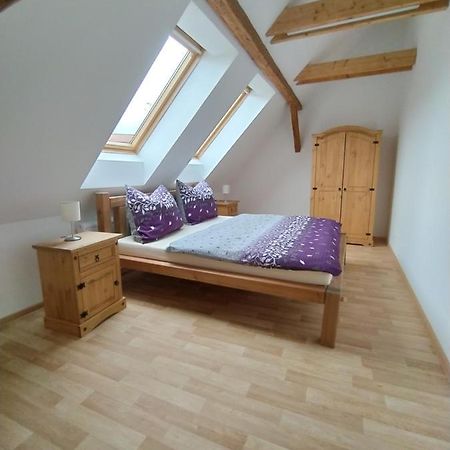 Apartmany Lono Jičín Zewnętrze zdjęcie