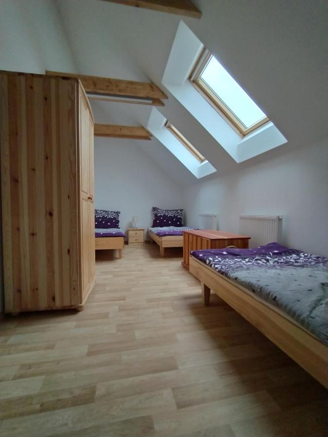 Apartmany Lono Jičín Zewnętrze zdjęcie
