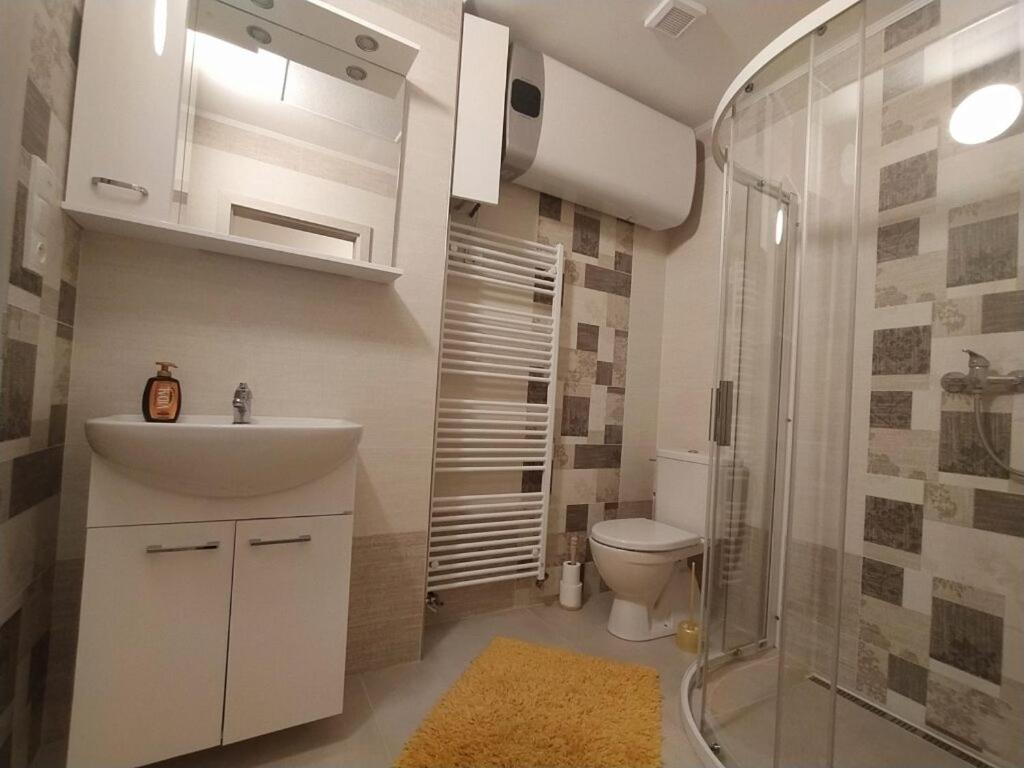Apartmany Lono Jičín Zewnętrze zdjęcie