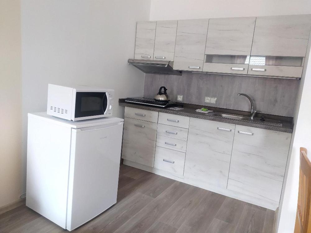 Apartmany Lono Jičín Zewnętrze zdjęcie